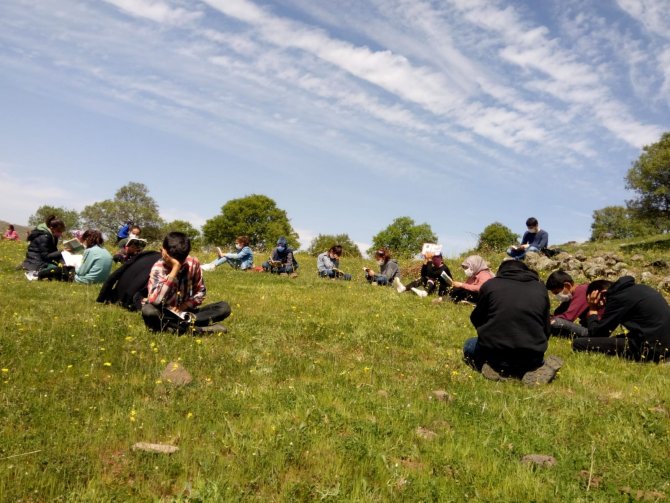 Hem ciğerleri, hem de zihinleri bayram etti, Açık havada okuma şenliği