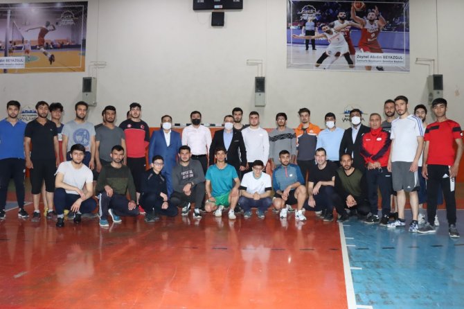 Öğrencilere büyük fırsat! Polis ve askeri okulları kazanmak isteyen gençlere ücretsiz eğitim imkanı