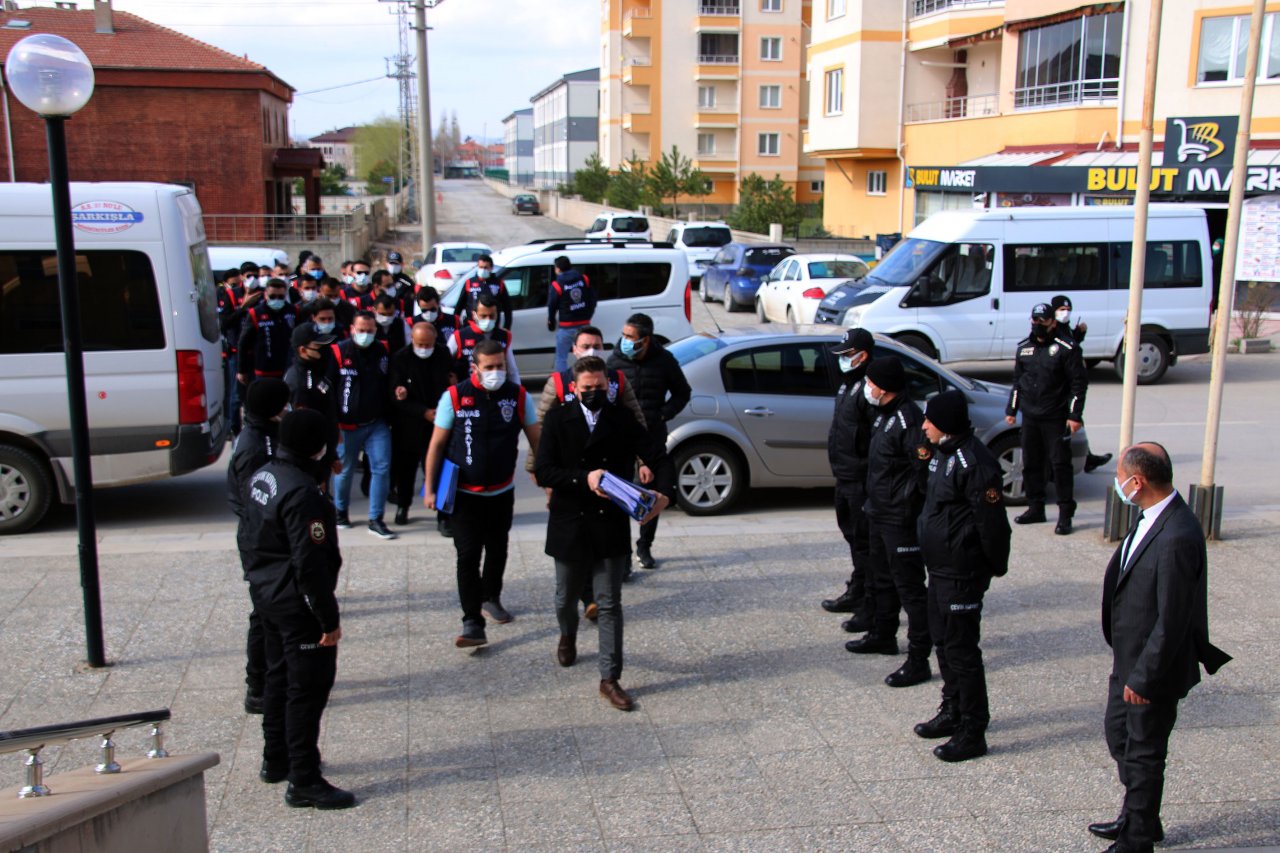 Organize suç örgütüne düzenlenen operasyonda 7 şüpheli gözaltına alındı