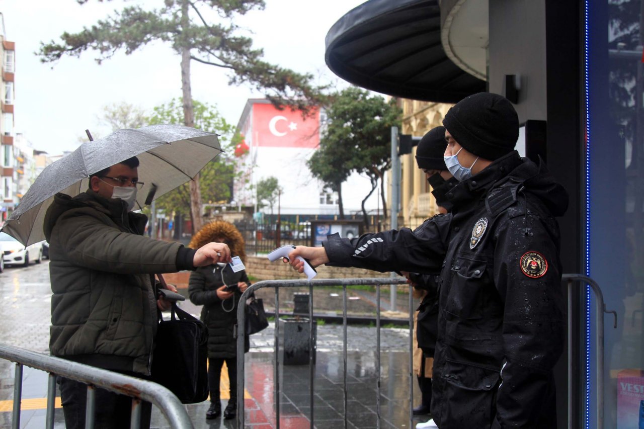 Samsun'da izolasyona uymayan 14 kişi hakkında işlem yapıldı