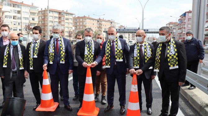 Trafiği hafifletecek Karamürsel Köprülü Kavşağı hizmete açıldı