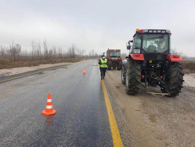 Traktör kazalarını engelleme denetimleri, Jandarma tarımsal zirai araç ve traktör denetimi gerçekleştirdi