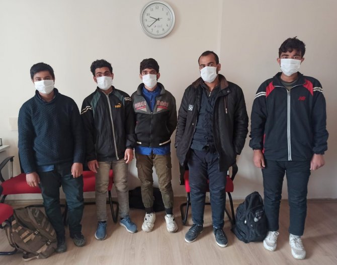 Umuda yolculuk hüsranla sonuçlandı, Afgan uyruklu mülteciler Osmaniye’de yakalandı