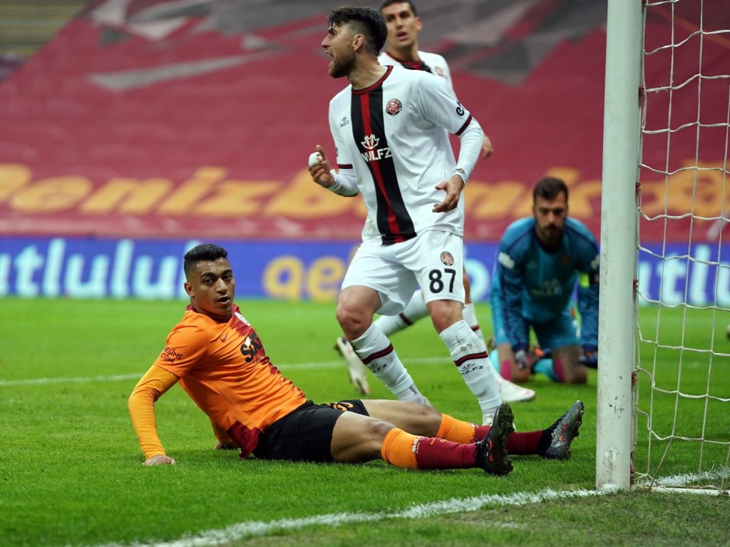 Galatasaray'dan hakeme isyan: 20. dakikada mesajı aldık!