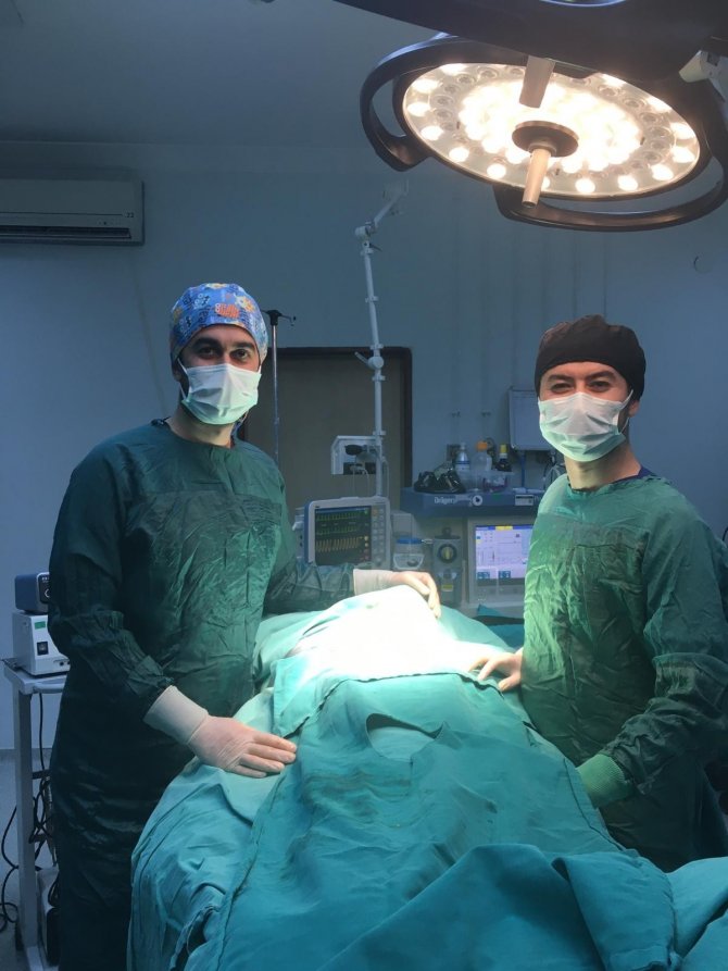 İlk kez gerçekleştirildi! Kaburga kıkırdağından yeni burun ucu