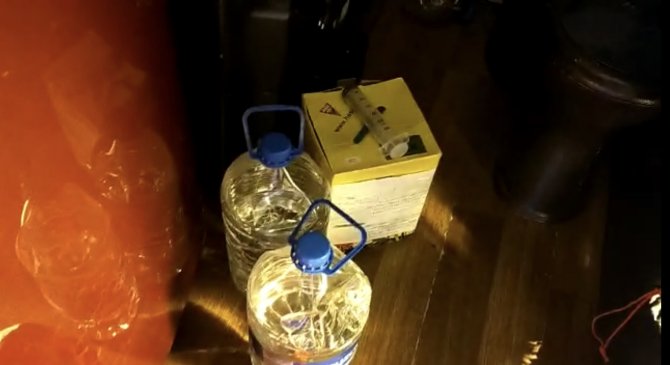 İstanbul'da "bez dolap"taki uyuşturucu serasına baskın!