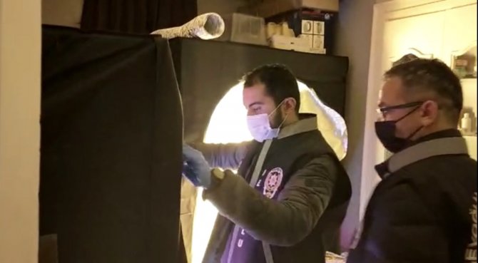 İstanbul'da "bez dolap"taki uyuşturucu serasına baskın!