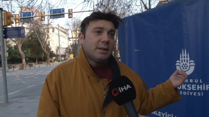 Araç çarpması sonucu zarar gören cami aylardır restore edilmedi