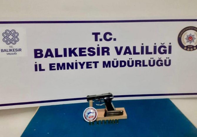 Balıkesir’de gerçekleşen huzur operasyonlarında 8 kişi yakalandı