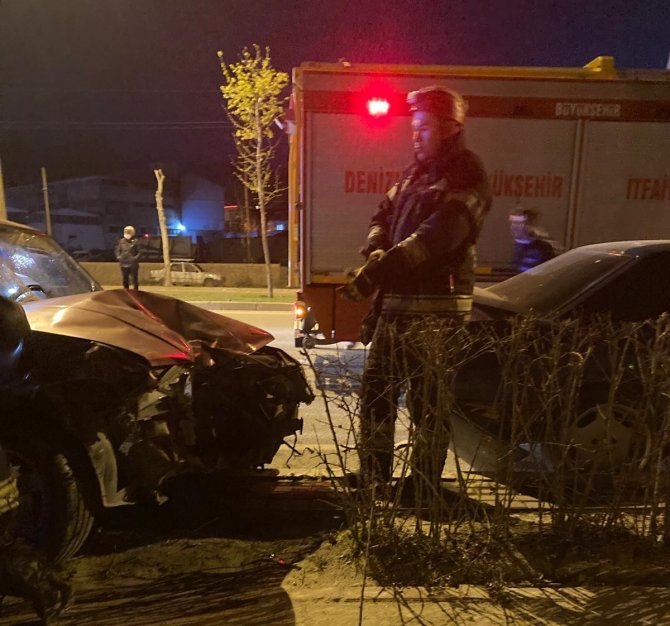 Denizli’de 2 ayrı trafik kazası: 3 yaralı