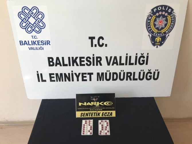 Balıkesir'de düzenlenen narkotik operasyonlarında son bir haftada 77 şüpheli gözaltına alındı
