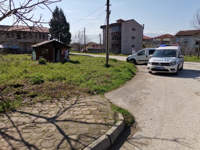 Sakarya'da kendisinden haber alınamayan yaşlı adam evinde ölü bulundu