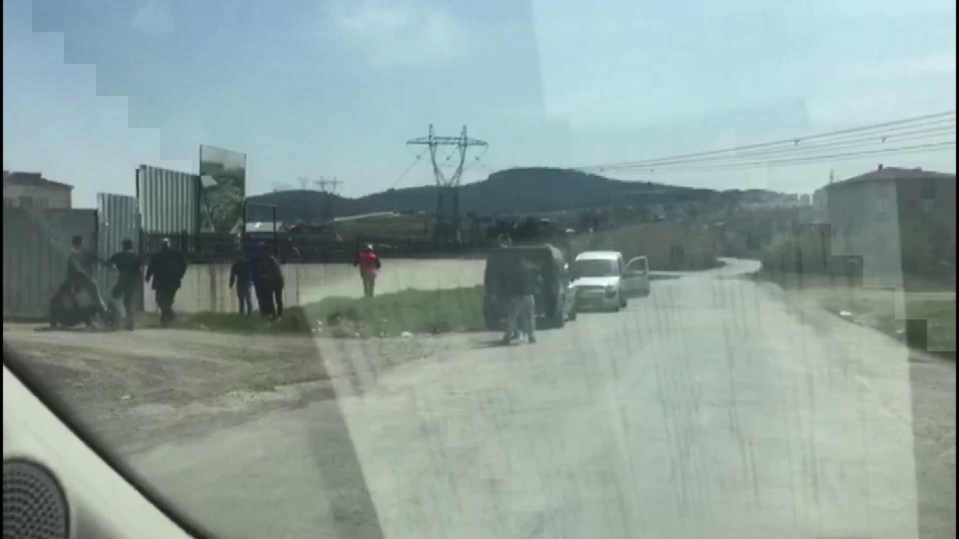 Şantiye işçileri birbirine girdi! Sultanbeyli’de sopalı yumruklu kavga