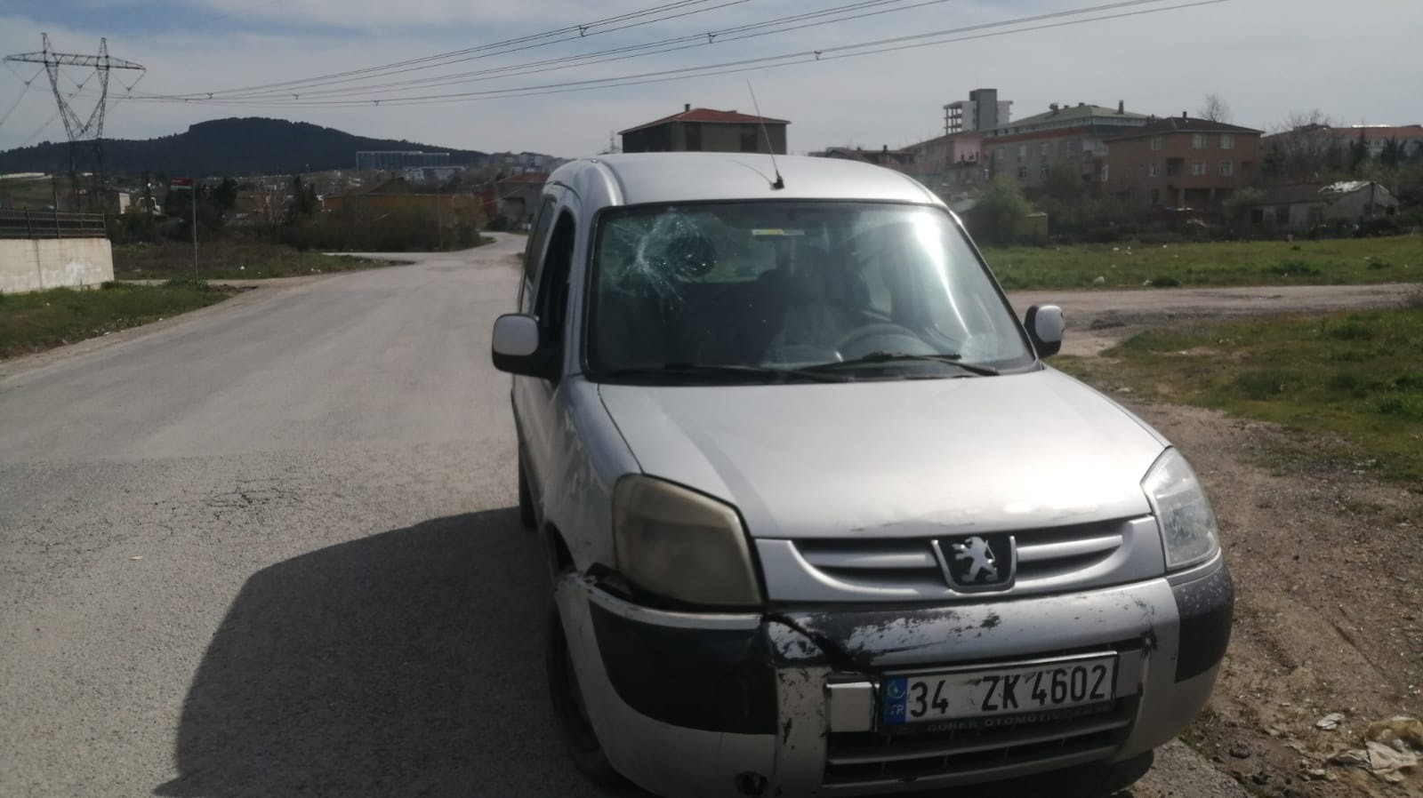 Şantiye işçileri birbirine girdi! Sultanbeyli’de sopalı yumruklu kavga