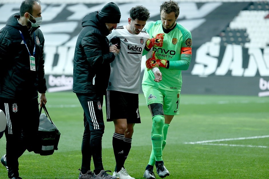 Oğuzhan Özyakup sakatlandı mı? | Oğuzhan Özyakup sağlık durumu nasıl?