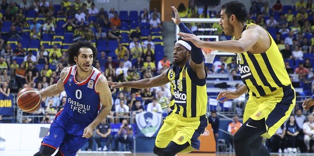 Fenerbahçe Beko-Anadolu Efes maçı ertelendi mi? | Neden ertelendi? | Fenerbahçe Beko-Anadolu Efes maçı hangi kanalda? Ne zaman, saat kaçta?