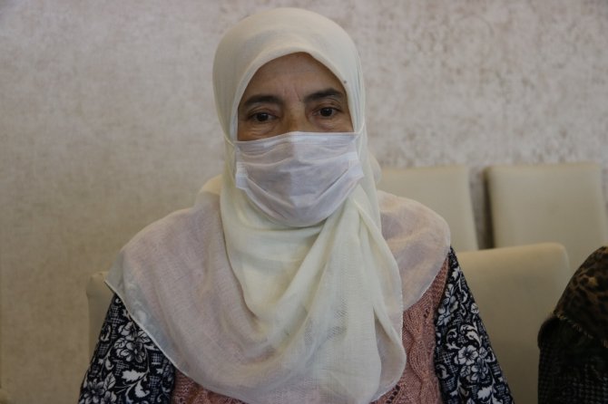 Acılı ailelerin evlat nöbeti devam ediyor, Evlatlara "Birlik olup kaçın" çağrısı