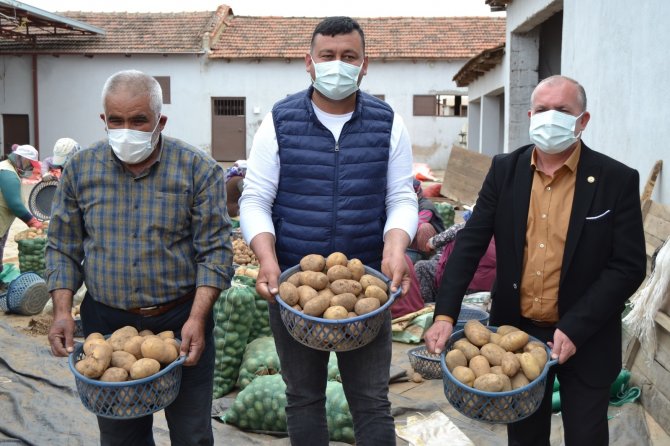 Erdoğan talimat vermişti, TMO’nun patates alımı Manisalı çiftçilerin yüzünü güldürdü