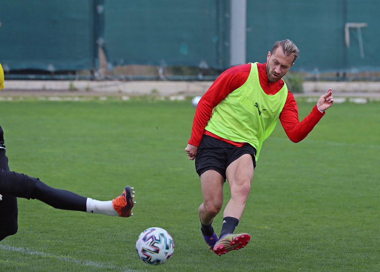 Göztepe, Fatih Karagümrük karşılaşmasına hazırlanıyor