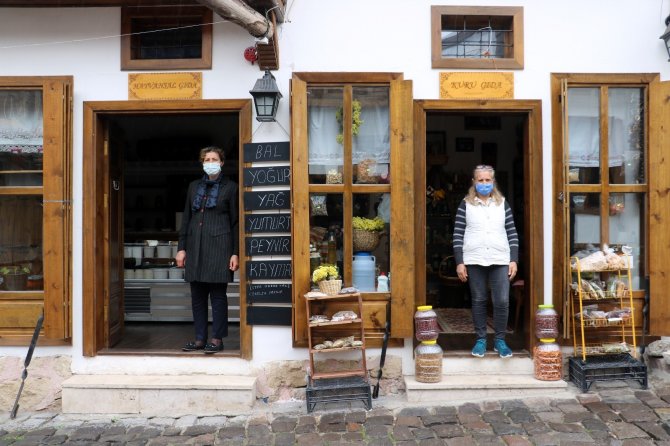 Kadın esnaflar sokağı! Bu sokaktaki tüm esnaflar kadın