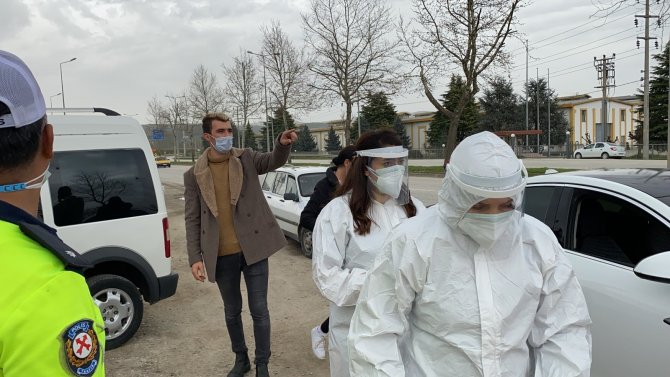 Polis denetiminden kaçamadılar! Karantina ihlali yapan 6 kişi uygulamada yakalandı