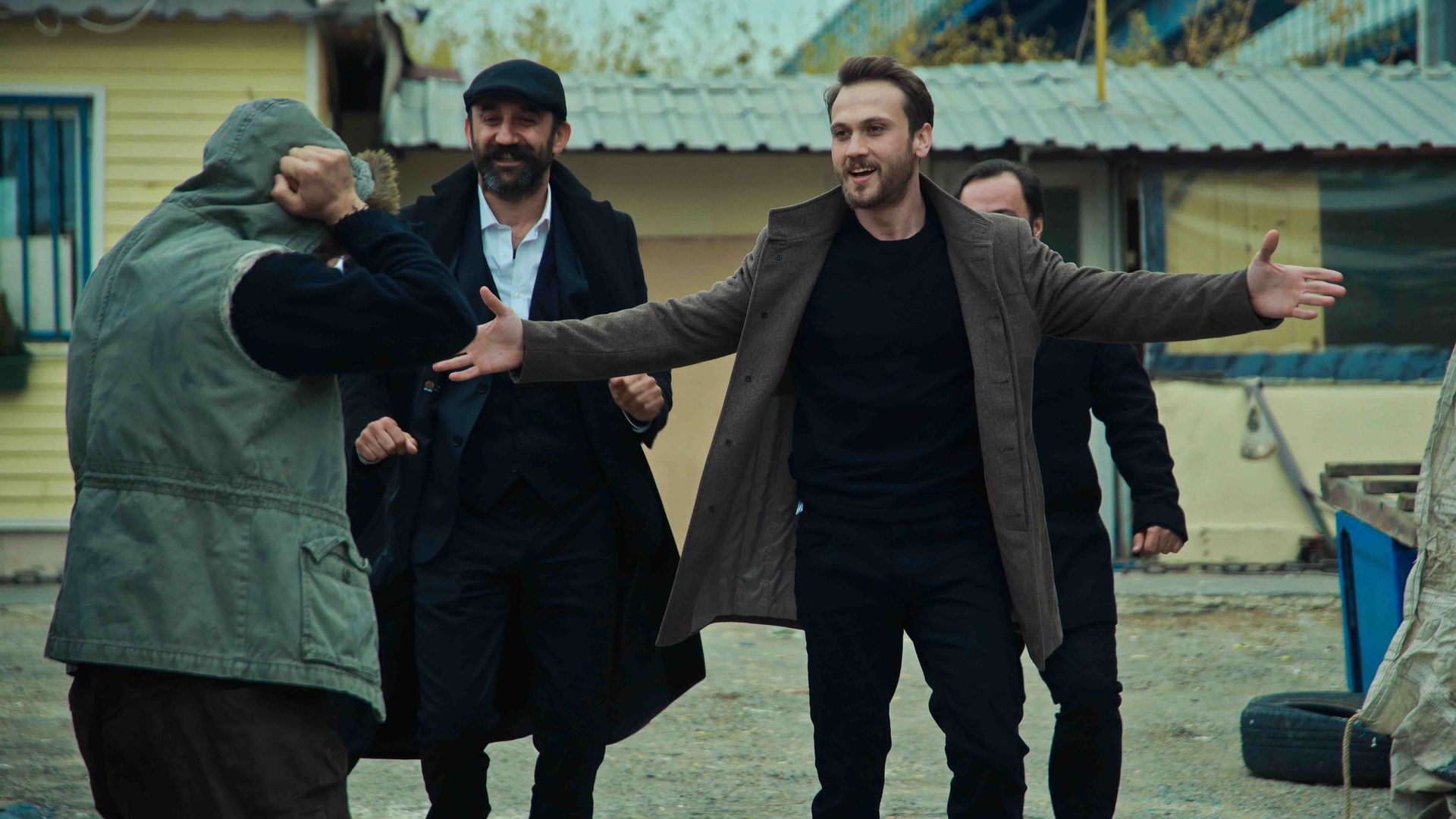 19 Nisan 2021 Pazartesi yayın Show TV Yayın Akışı |Çukur yeni bölümüyle Show'da