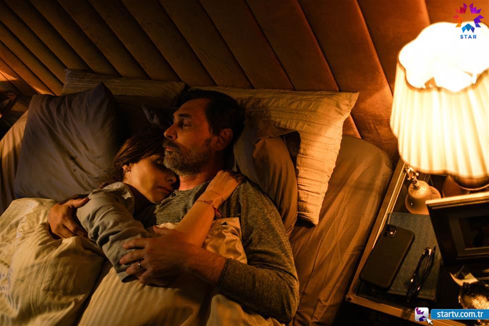 ağıt Ev 1. bölüm canlı izle| Kağıt Ev ilk bölüm Star TV canlı izle