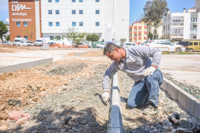 Antalya'da görüntü kirliliğinin yaşandığı alan parka dönüştü