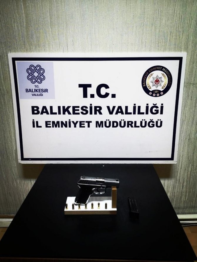 Ekipler huzur operasyonu için düğmeye bastı! Balıkesir polisinden il genelinde operasyon