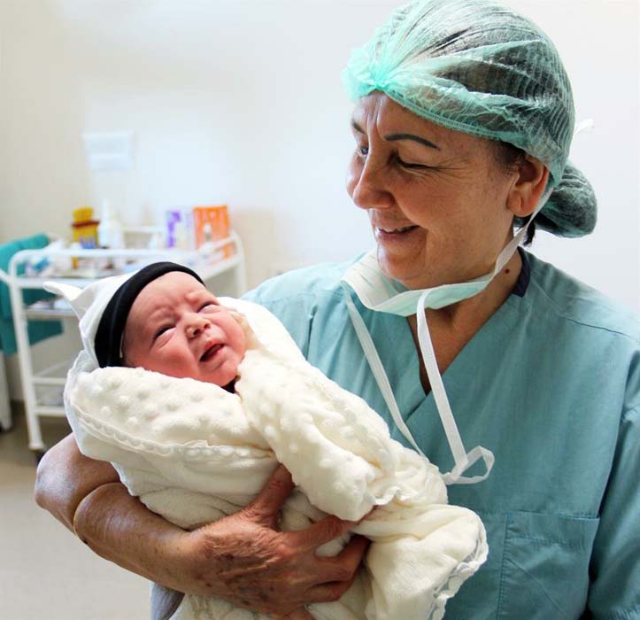 Ebeler Haftası resimli kutlama mesajı | Ebeler Haftası ile ilgili özlü sözler 2021