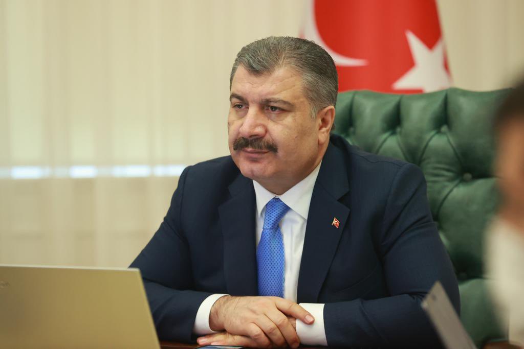 Bakan Koca: Vaka sayılarının artışı, sağlık çalışanlarımızın yükünü artırıyor