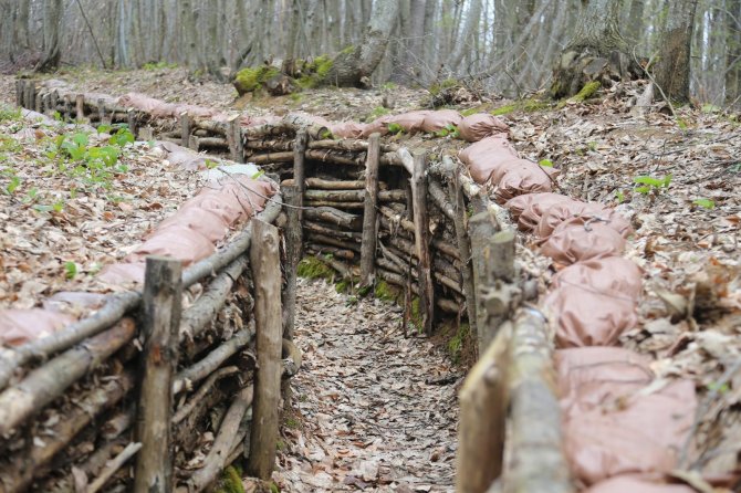 Tarihi siperlerin içler acısı son durumu: Alkolikler mesken edindi!