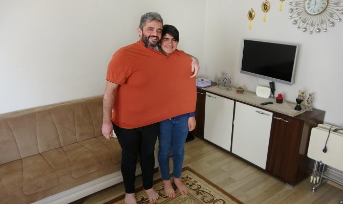 Uçakta duyduğu cümle hayatını değiştirdi: 92 kilo verdi!