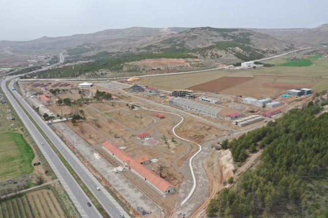 250 bin metrekarelik alana kuruldu, Hamidiye Kültür Parkı 4 Eylül’e yetiştirilmeye çalışılıyor