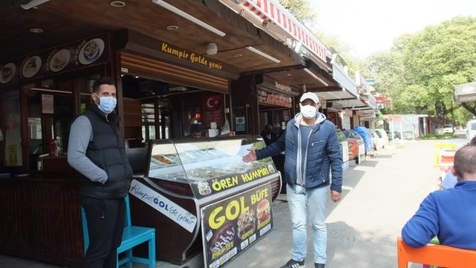 Baharın müjdecisi yeşilleniyor! Tarihi meşeler yapraklandı