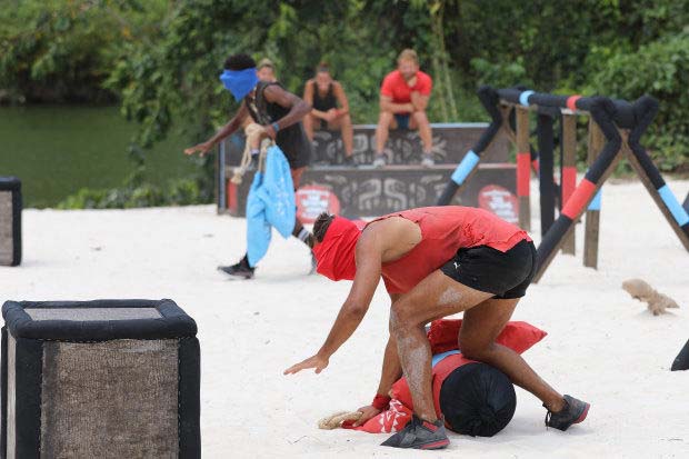 Survivor 2021 dokunulmazlık oyununu hangi takım kazandı? Survivor 2021 dokunulmazlık kim kazandı? 24 Nisan 2021 Cumartesi