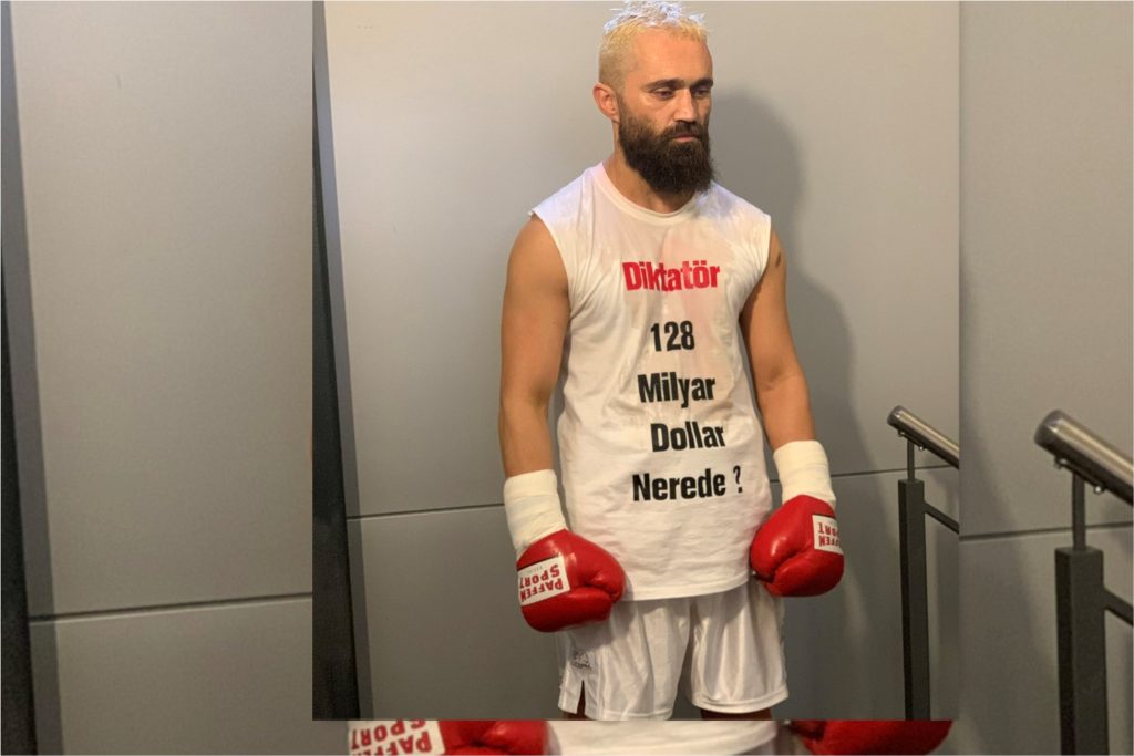 Avrupa Şampiyonu Ünsal Arık'ın “128 Milyar Dolar Nerede?” yazılı tişörtüne tepki yağdı!