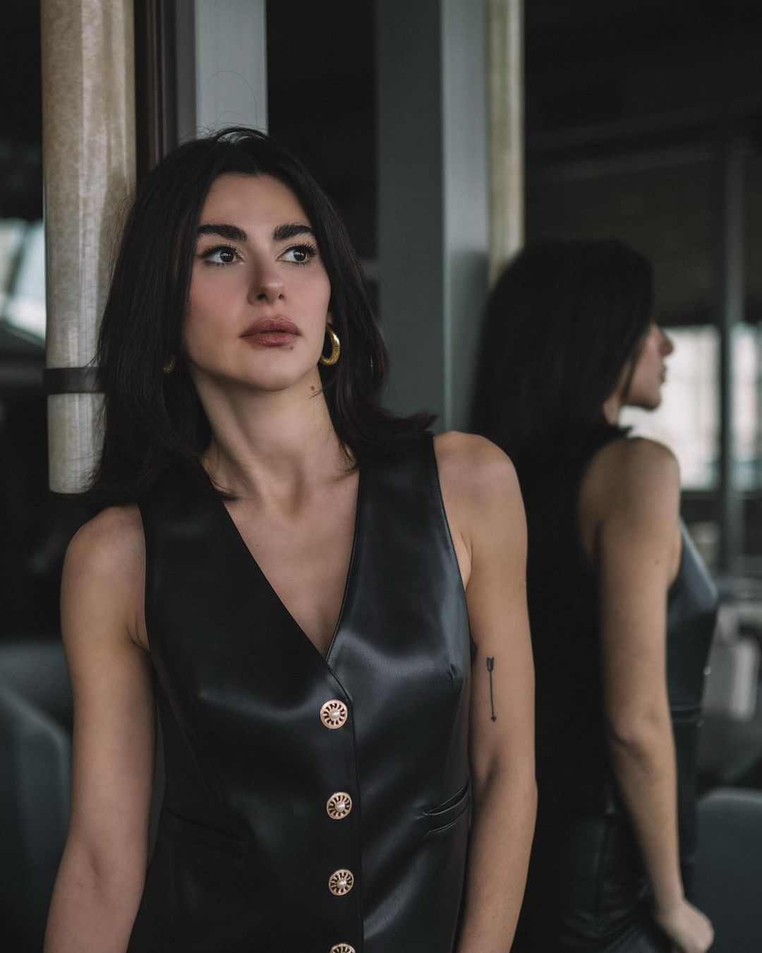 Yasak Elma Şahika öldü mü Nesrin Cavadzade diziden ayrılıyor mu ayrılacak mı