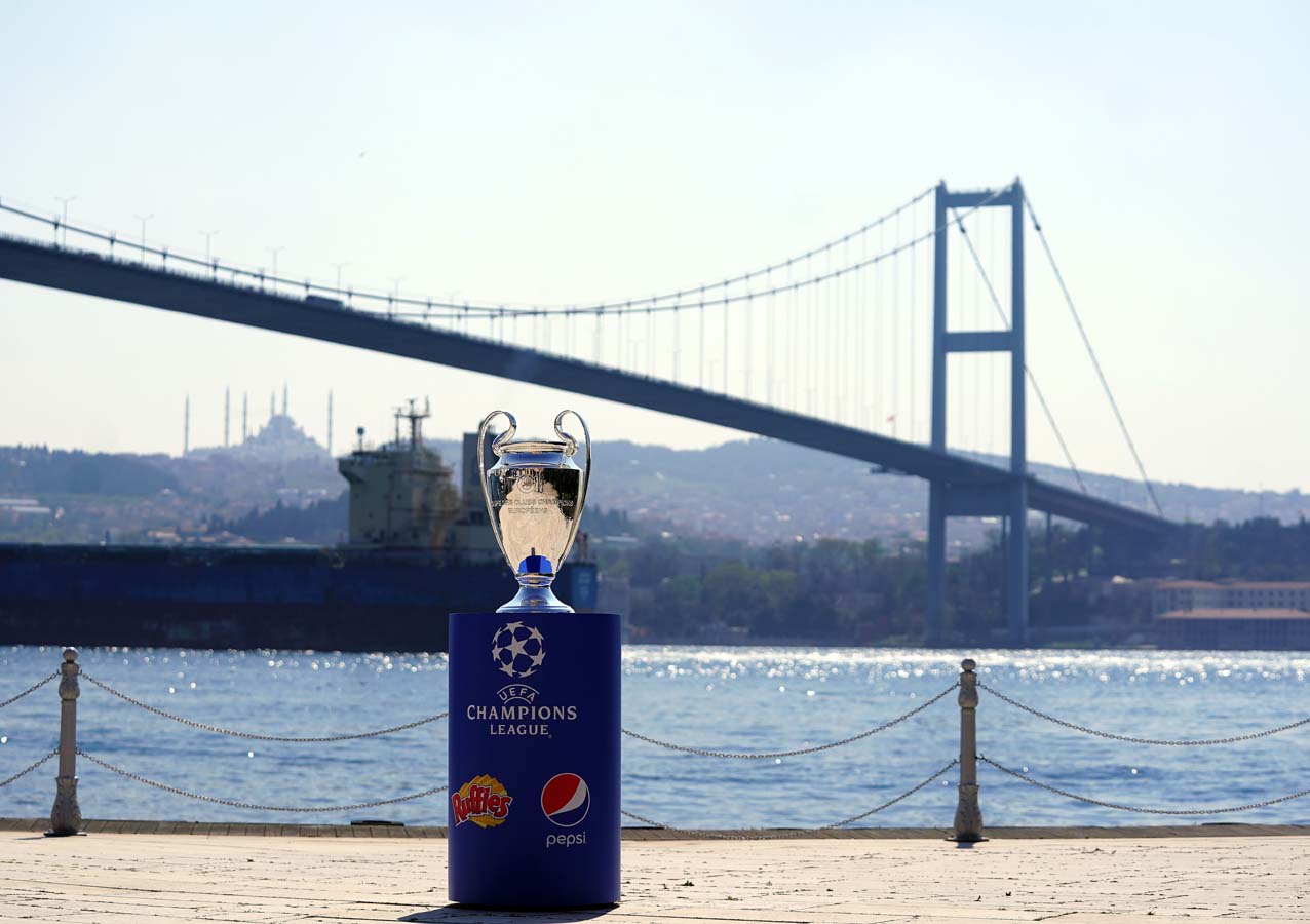 UEFA Şampiyonlar Ligi finali ne zaman, nerede oynanacak 2021 ? Seyircili mi, seyircisiz mi oynanacak? 