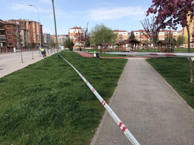 Tedbirler hiçe sayılınca kapatıldı! Parkta kabalığa şeritli önlem