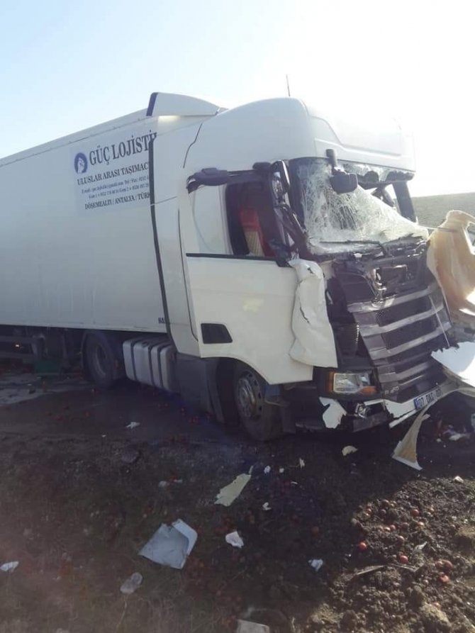 Kütahya’da feci, kaza! İki tır çarpıştı: 2 ölü