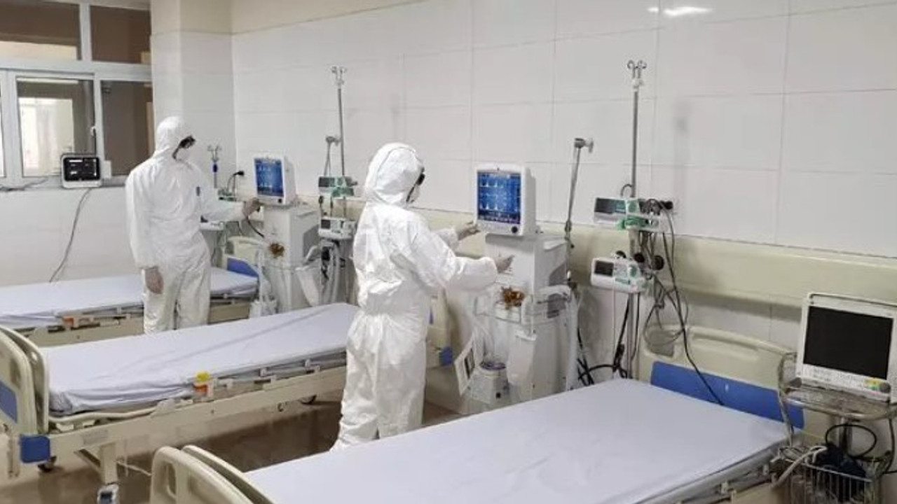 Elektrikler kesilince solunum cihazına bağlı 2 Kovid-19 hastası öldü