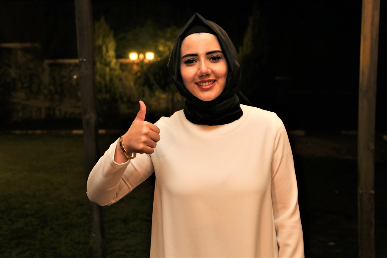 Şampiyon kadın başkanProfesyonel futbol liglerinin şampiyon kadın başkanı gururlu