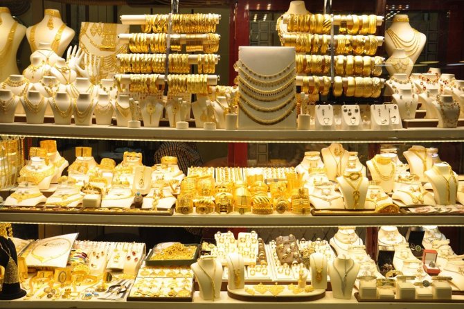 Tam kapanmada kuyumcular açık mı?
