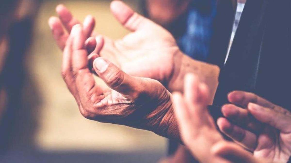 Kadir Gecesinde tesbih çekerken ne denir? Kadir Gecesi tesbihleri nelerdir?