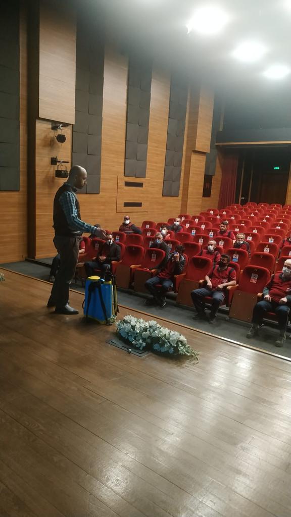 Pendik'te ilaçlama çalışmaları hız kesmeden devam ediyor!