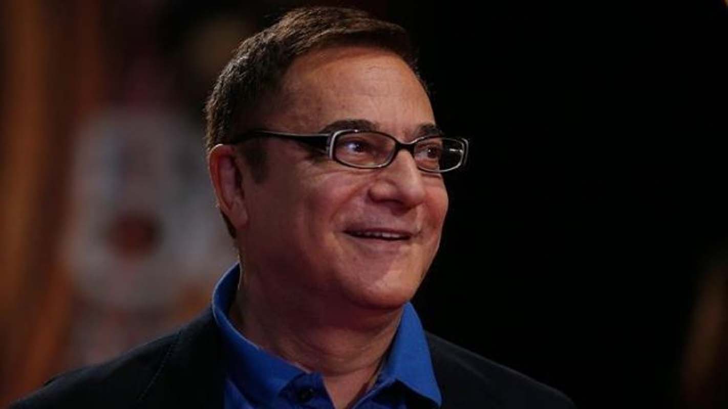 Ünlü şovmen Mehmet Ali Erbil, Çarkıfelek ile ekranlara geri dönüyor!