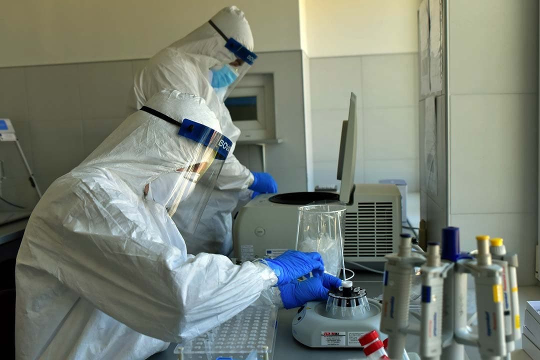 Kovid-19 laboratuvar yapımı mı? ABD, Çin'in gizli belgelerine ulaştı: Tüm dünya şokta!