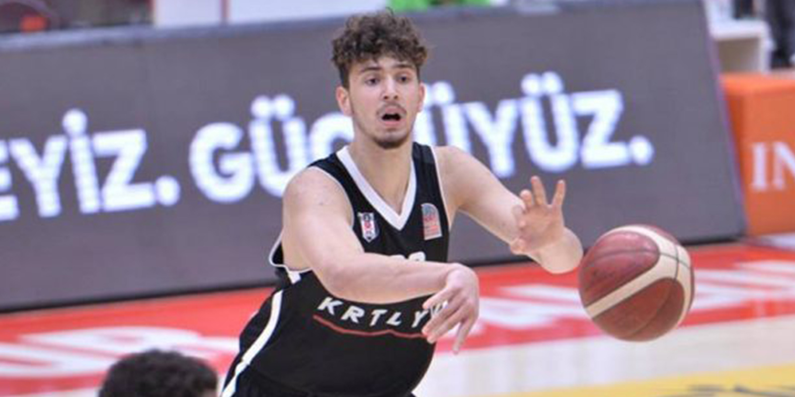 Alperen Şengün kimdir? Nereli ver kaç yaşında | Hangi takımlarda oynadı? | Alperen Şengün 2021 NBA draftında mı yer alacak?