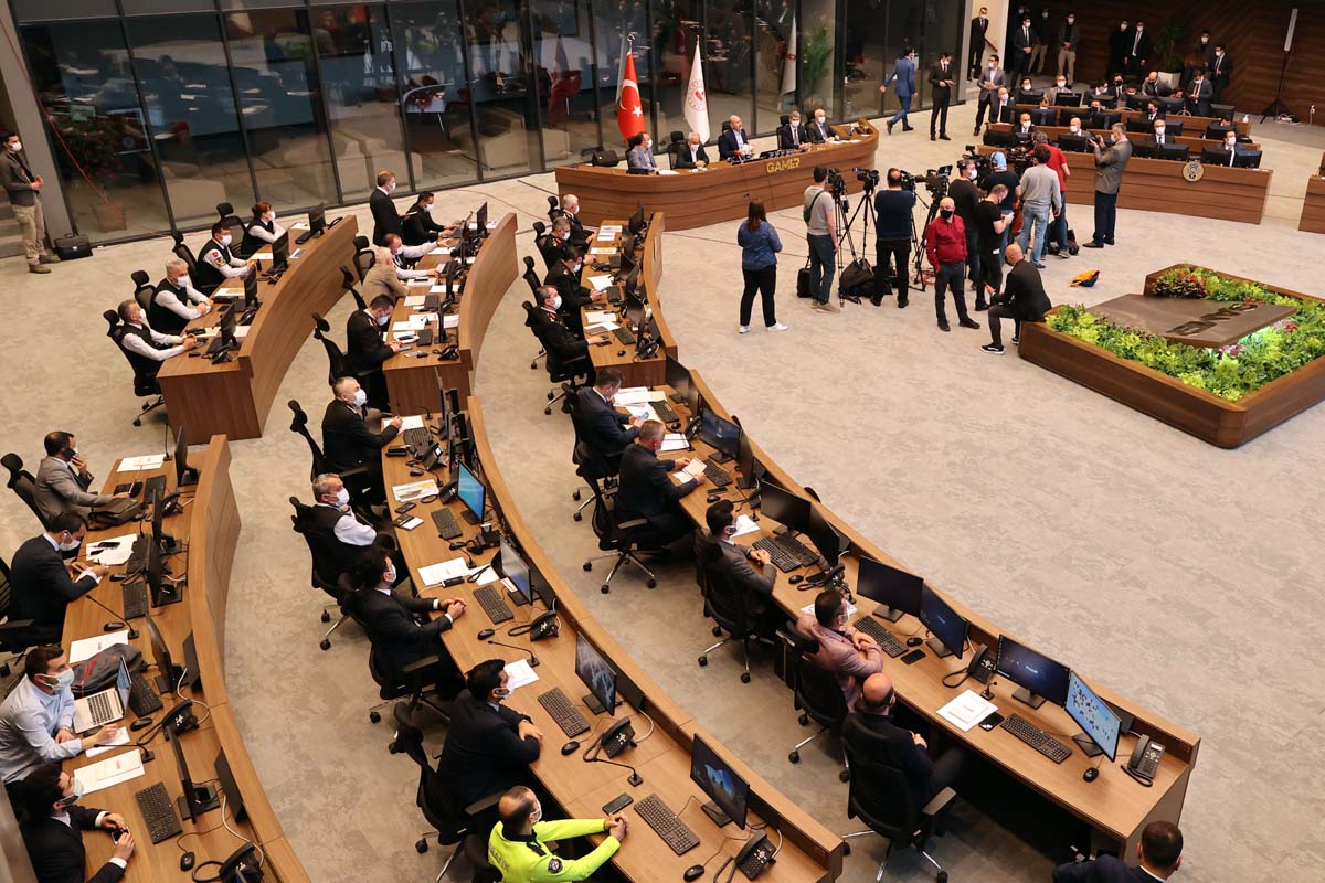 SON DAKİKA! Bakan Soylu'dan şampiyonluk kutlaması açıklaması!